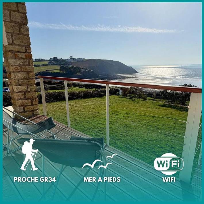 Location de vacances pour 9 personnes, avec Balcon et Terrasse ainsi que Jardin et Vue dans Plage de Postolonnec
