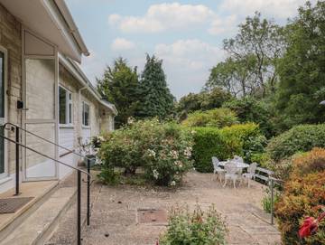 Holiday House for 4 People in Lyme Regis, Jurassic Coast, Photo 1