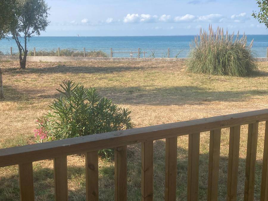 Camping Le Phare Ouest - Mobile home 4 persons - Loggia Bay New 2025 (sea view supplement €200 per week) in Saint-Denis-d'Oléron, Côte de Beauté