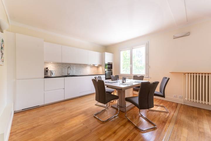 Gîte pour 6 personnes, avec balcon à Annecy - 4