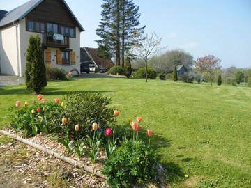 Chambre d’hôte pour 2 personnes, avec jardin, animaux acceptés à Montaigu-les-Bois