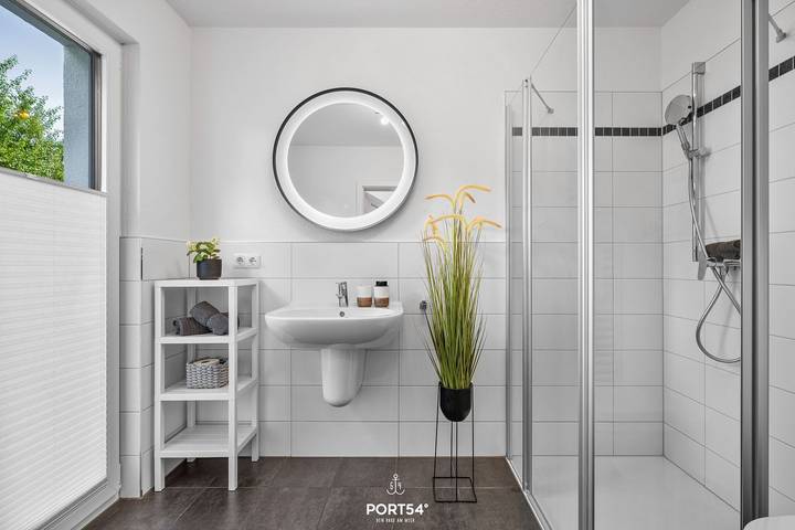 Ganze Wohnung, Solibeach - Strandnah, Terrasse WLAN, Pkw-Stellplatz, Waschmaschine in Mürwik, Flensburg
