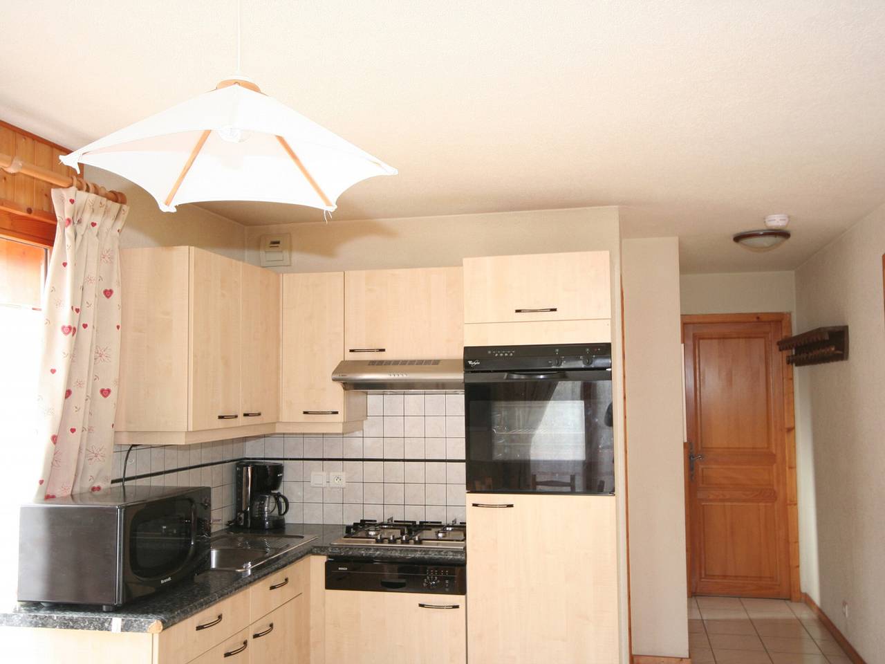 Ganze Wohnung, 3-Zimmer-Wohnung mit Balkon, nahe dem Zentrum von Châtel in Châtel, Les Portes du Soleil
