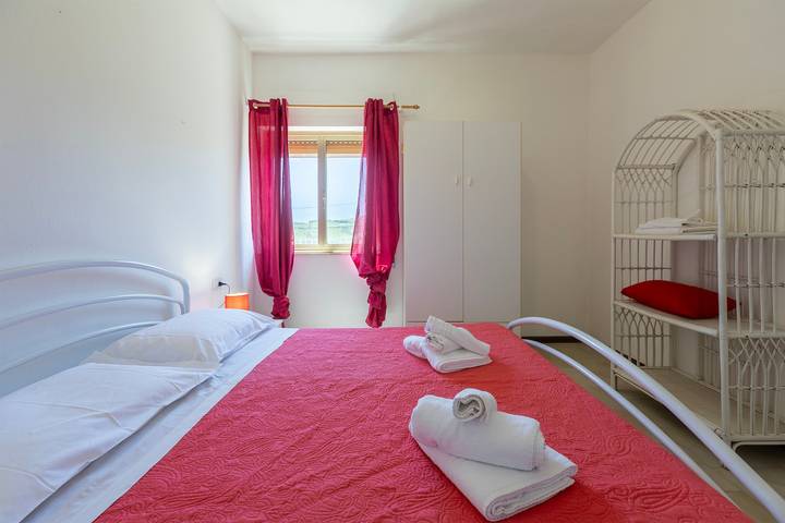 Ganze Wohnung, Apartment 'Villa Singola 2 Meerblick' mit Meerblick, privater Terrasse und Klimaanlage in La Muddizza, Valledoria