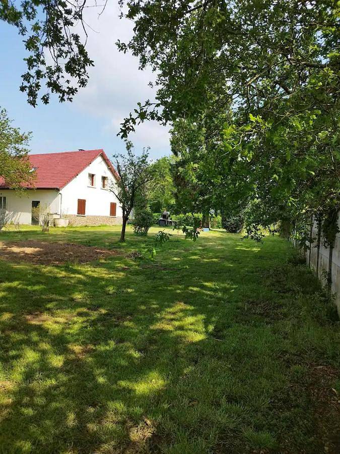 Appartement de vacances pour 17 personnes, avec piscine ainsi que vue et jardin, adapté aux familles dans Eure-et-Loir - 3