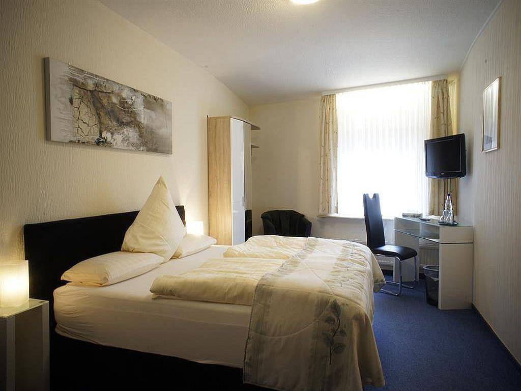 Doppelzimmer Dusche/Wc in Idar-Oberstein, Nahetal