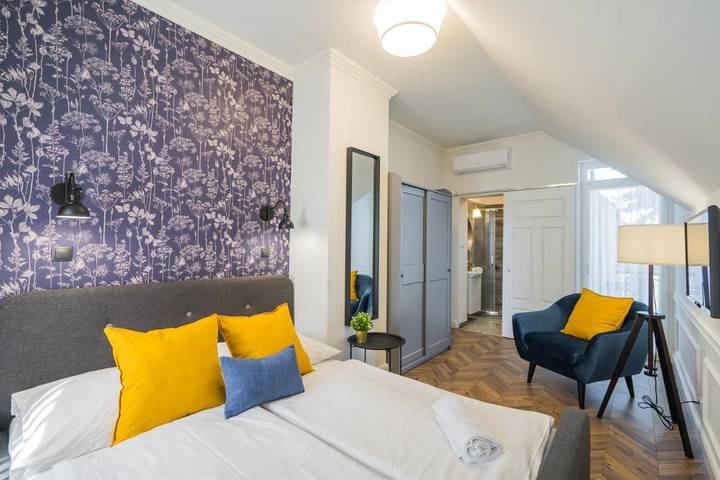 Ferienhaus für 16 Personen, mit Balkon und Terrasse sowie Garten und Sauna in Siofok - 3