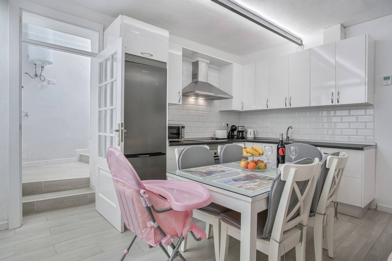 Ganze Wohnung, Urlaub 'Casa Esther In Icod' mit Bergblick, privater Terrasse und Wi-Fi in Icod de los Vinos, Teneriffa Nord