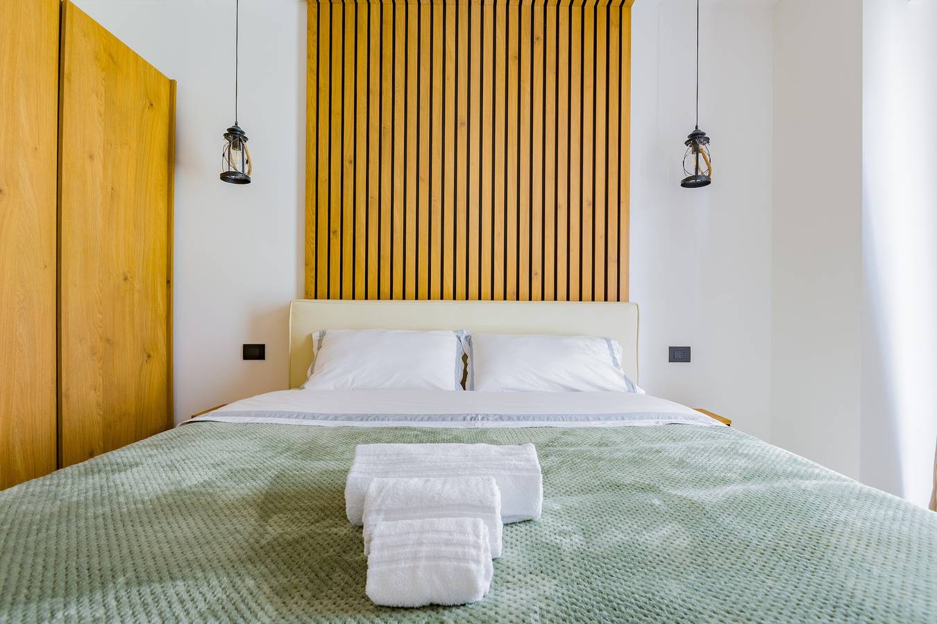 Chambre "Persiano" avec jardin partagé, Wi-Fi et climatisation in Brolo, Province de Messina