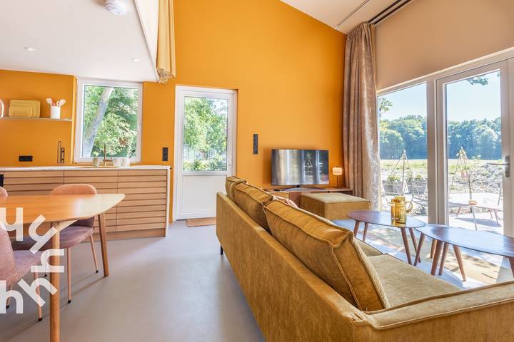 Villa für 4 Personen, mit Terrasse und Garten sowie Sauna