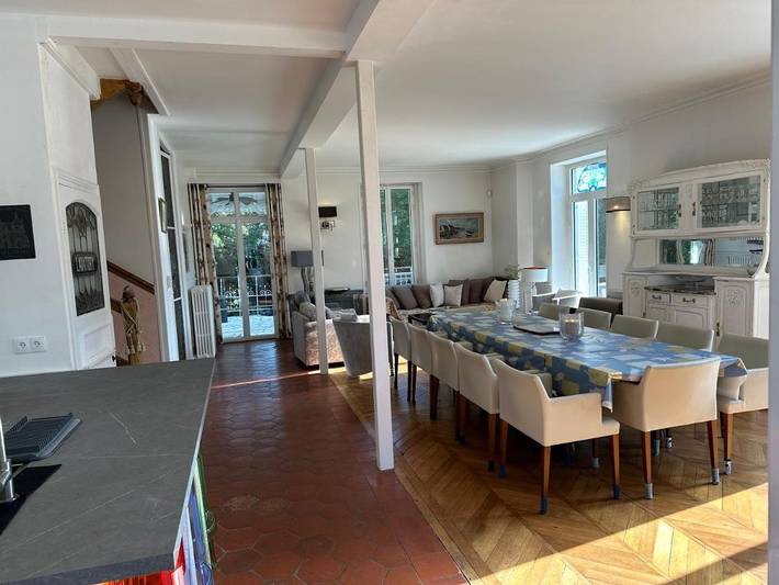 Location de vacances pour 10 personnes, avec piscine et jacuzzi ainsi que jardin et sauna à Cellettes - 3