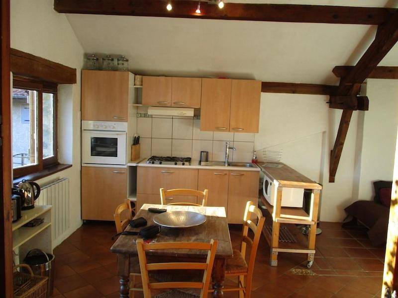 Appartement entier, Apartment with Pool View in Vaulnaveys-le-Haut, Isère