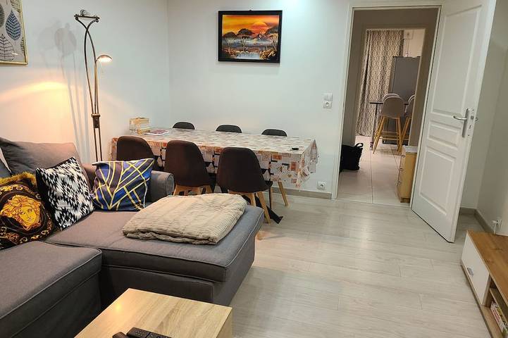 Gîte pour 5 personnes, avec balcon à Ambilly - 4