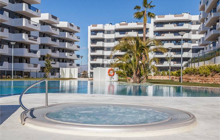 Ferieleilighet for 6 personer, med Terrasse og Badebasseng i Gran Alacant