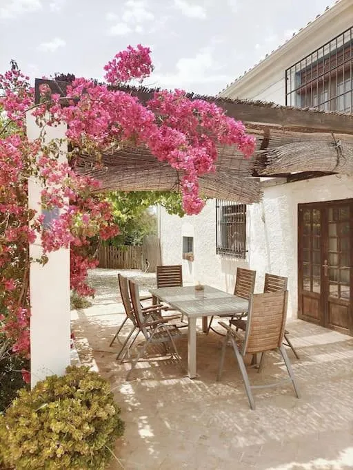 Ferienhaus für 11 Personen, mit Garten und Pool - 1