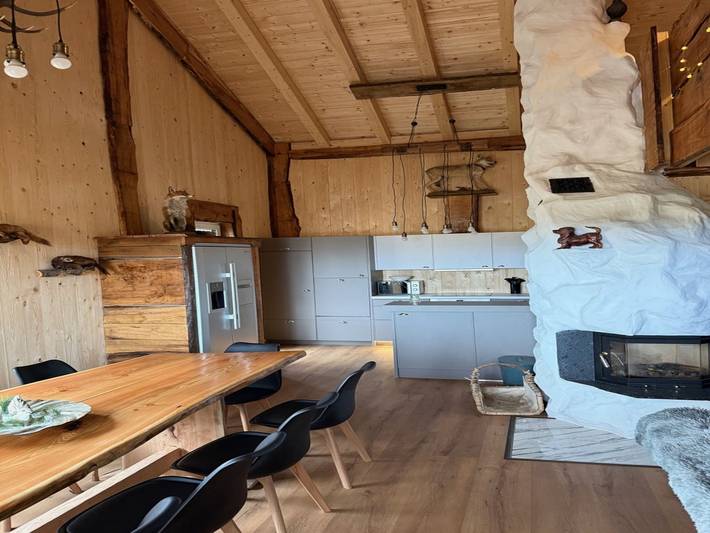 Ferienhaus für 13 Personen, mit Sauna und Garten, kinderfreundlich