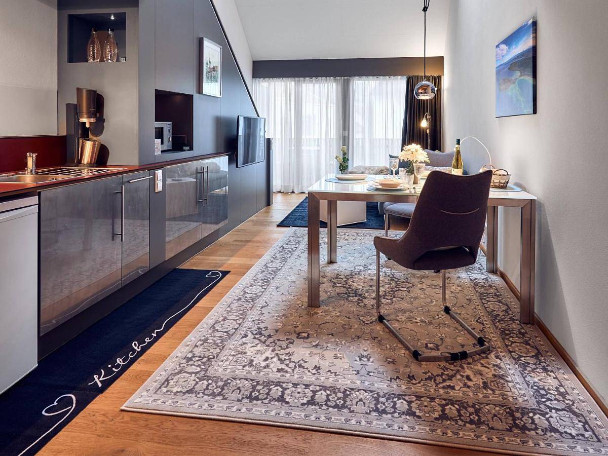 Ganze Wohnung, Seeglueck Seediamant - Moderne Maisonette-Wohnung mit Balkon und Parkplatz in Seenähe in Konstanz-Dingels-Dorf in Konstanz, Obersee (Bodensee)