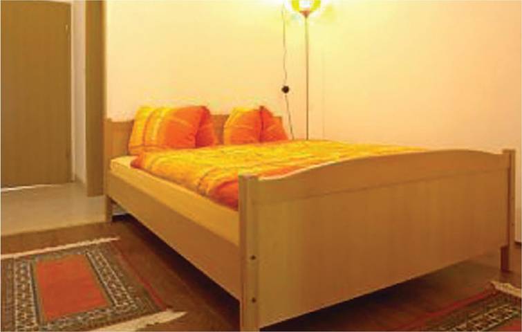 Ganze Ferienwohnung, Reizendes Apartment in Klenovica mit Pool, Terrasse und in Küstennähe in Klenovica, Primorje-Gorski Kotar