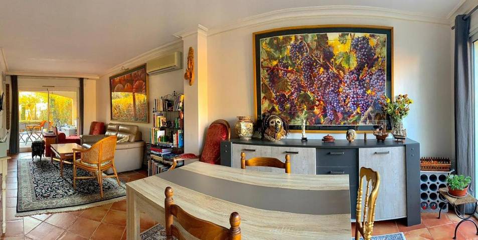 Chambre d’hôte pour 2 personnes, avec vue et balcon ainsi que jardin et piscine à Cogolin - 3