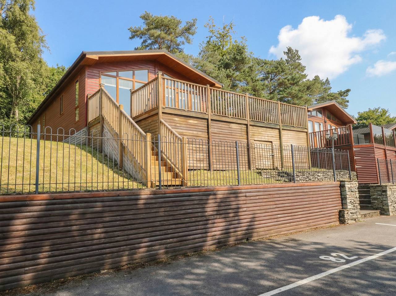 High Lake View Lodge in White Cross Bay, Lake District