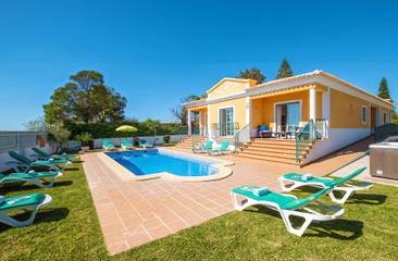 Villa für 14 Personen in Olhos de Água, Faro Distrikt, Bild 1