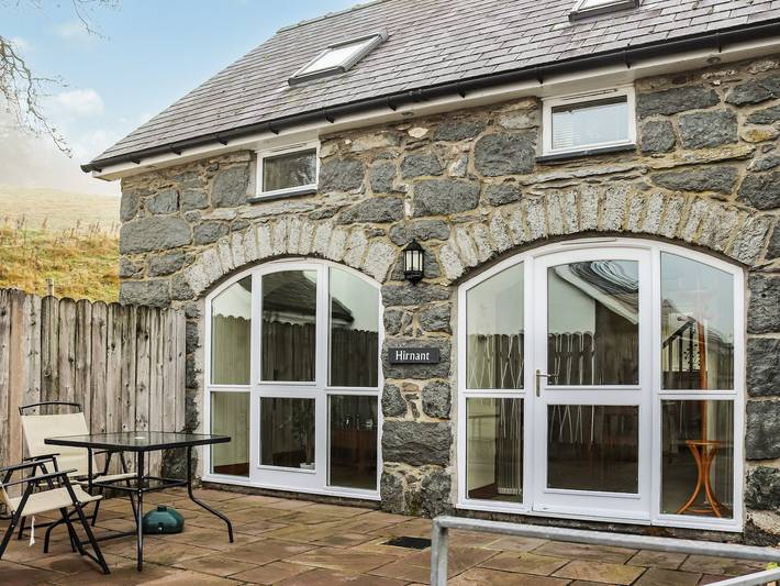 Cottage for 2 people, with garden, with pets in Snowdonia