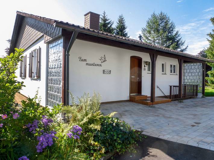 Ferienhaus für 6 Personen, mit Terrasse und Garten in Löffingen