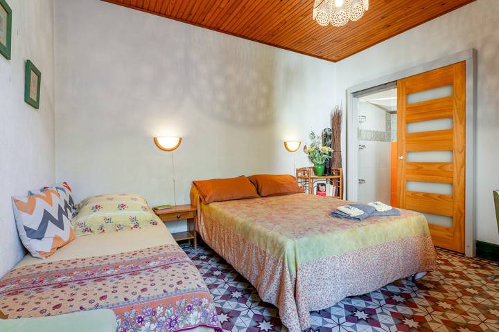 Ferienwohnung für 3 Personen, mit Balkon und Garten in Vaucluse