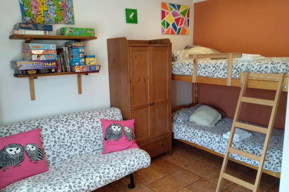 Ganzes Haus in der Nähe von Barcelona ideal für Familien und Gruppen. Garantierter Spaß in Piera, Barcelona Binnenland