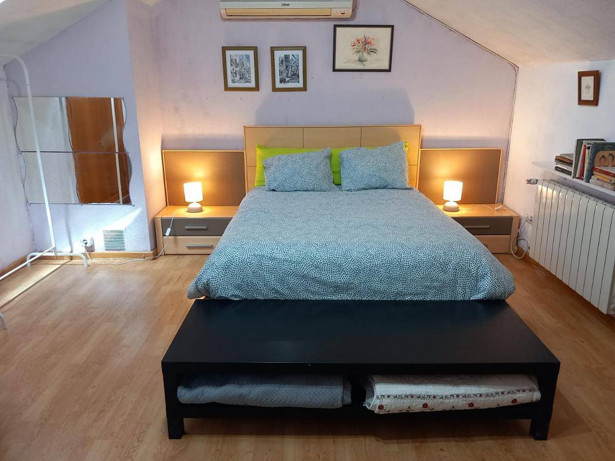 Apartamento vacacional entero, Double Room in Rivas-Vaciamadrid, Área Metropolitana de Madrid