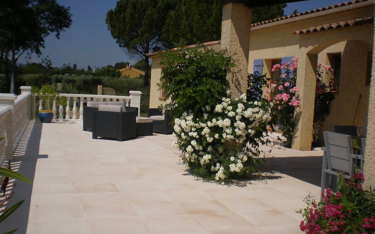 Villa 3 chambres au calme avec piscine privée in Villecroze, Région de Draguignan