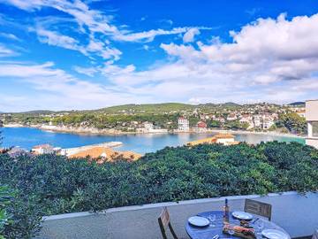 Ferienwohnung für 4 Personen, mit Terrasse und Garten in Bandol
