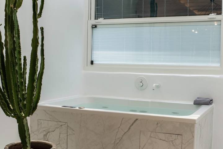 Hel lejlighed, Apartment 'Narcissus Luxury Suites - Ariadne' with Sea View, Wi-Fi and Air Conditioning in Naxos By, Naxos (ø)