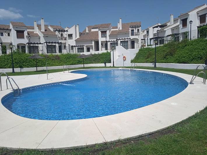 Casa rural para 6 personas, con piscina y piscina para niños además de jardín y vistas en Sierra Norte de Sevilla