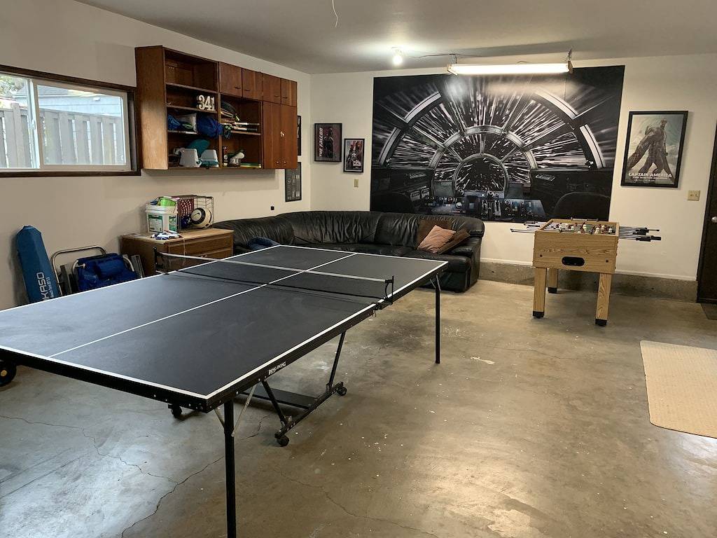 Falcon House - Pet friendly, next to city park and just 5 blocks from the beach. in Rockaway Beach, Tillamook County