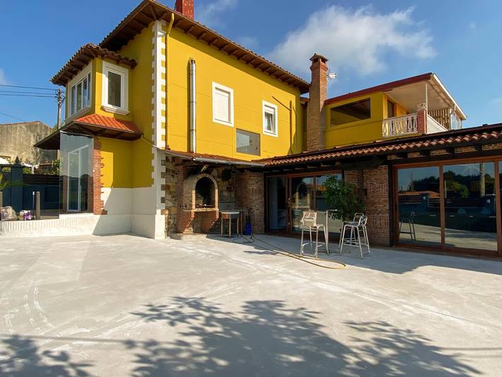 Casa rural para 20 personas, con terraza además de jardín y piscina en Piélagos - 4