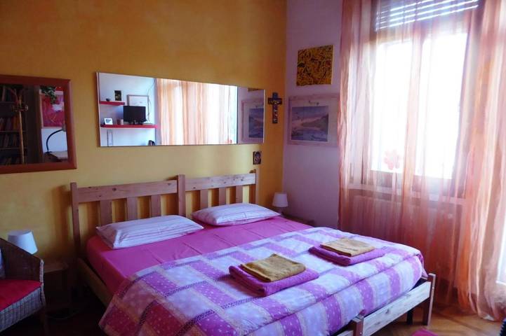 Bed and breakfast per 4 persone, con giardino e panorama, adatto a famiglie con bambini - 1
