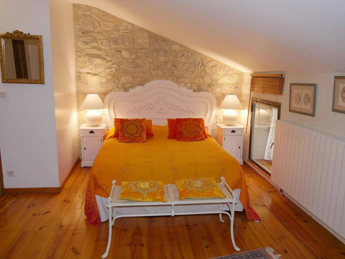 Family Room with Private Bathroom in Saint-Thomé, Privas (arrondissement)