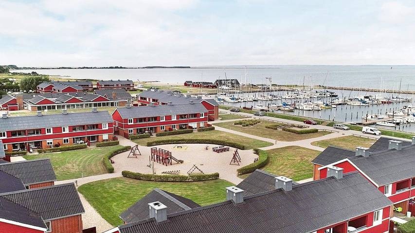 Ferienwohnung für 4 Personen, mit Pool und Sauna sowie Terrasse in Limfjord