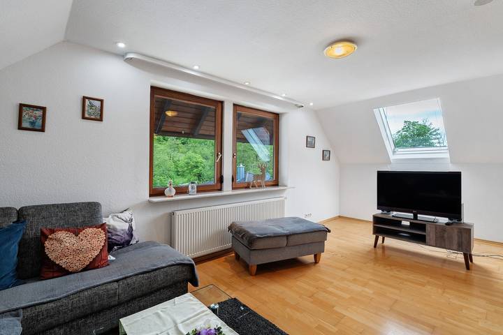 Ganze Wohnung, Ferienwohnung 'Serr' mit Balkon und Wi-Fi in Bühl-bühlertal (Baden-württemberg), Lauf