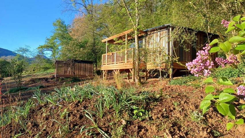 Camping pour 3 personnes, avec Balcon et Terrasse ainsi que Jardin et Vue