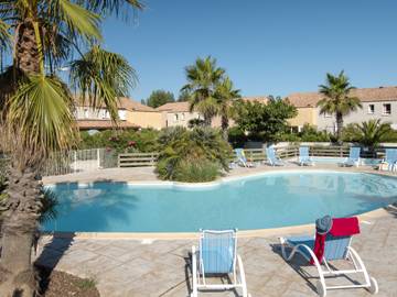 Gîte pour 5 personnes, avec jardin ainsi que terrasse et bassin pour enfant, animaux acceptés à Vendres