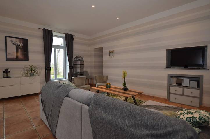 Gîte pour 9 personnes, avec terrasse, animaux acceptés en Ille-et-Vilaine - 3