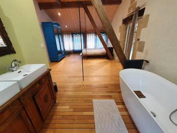 Location de vacances pour 2 personnes, avec jardin, animaux acceptés à Moulis-en-Médoc