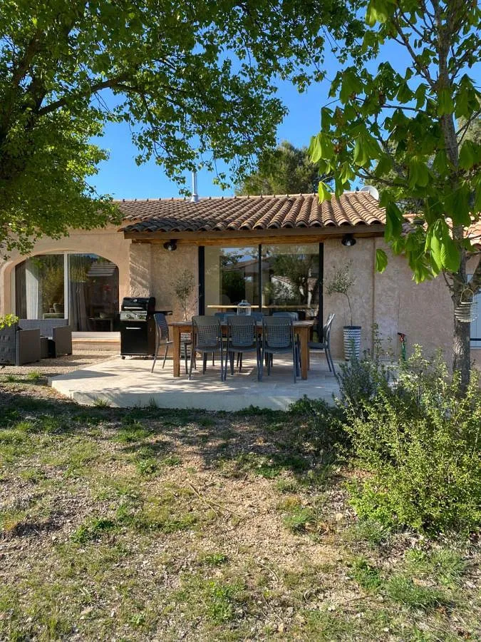 Villa pour 8 personnes, avec terrasse et vue, animaux acceptés - 1