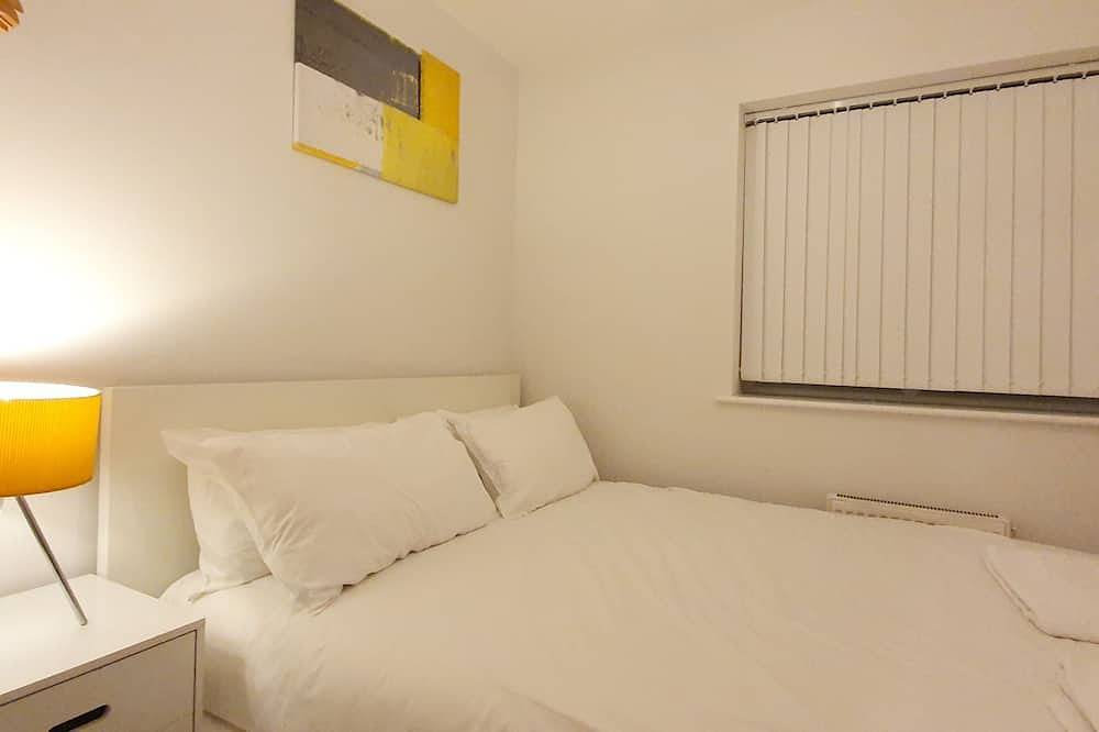 Garland Modern Apartment Dartford 1 With Parking in Dartford, Kent