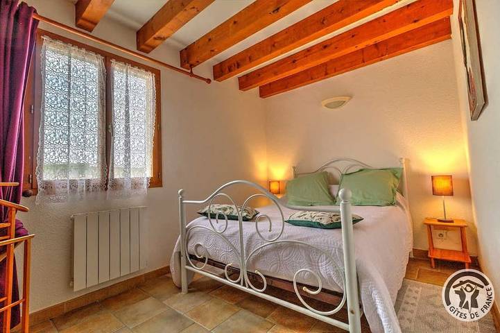 Location de vacances pour 4 personnes, avec jardin à Régnié-Durette - 2