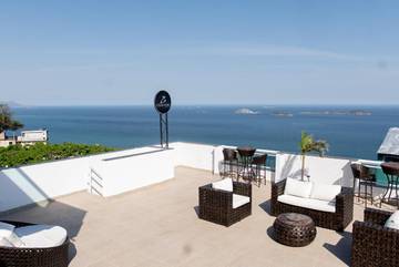 Maison d’hôte pour 2 personnes, avec piscine et balcon dans Região Metropolitana do Rio de Janeiro