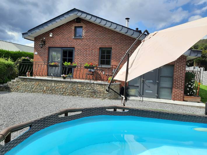 Bungalow para 4 personas, con terraza y jardín - 1
