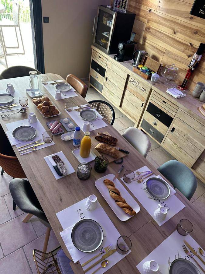 Queen Room - Disability Access in Saint-Thomé, Privas (arrondissement)
